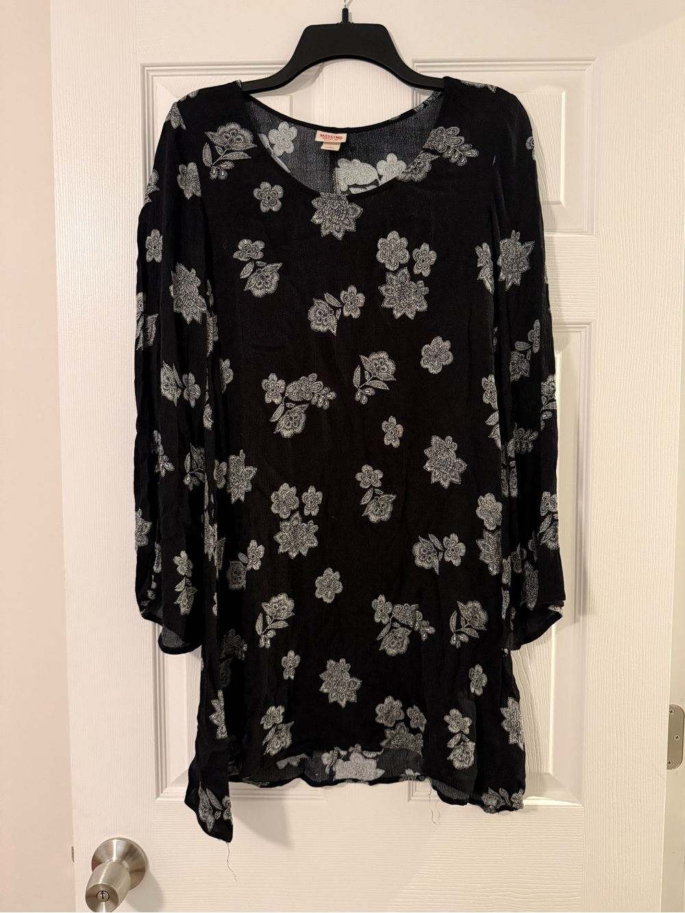 Mossimo Long Sleeve Lightweight Dress Size Medium